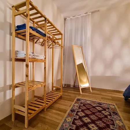 Lara's Apartment