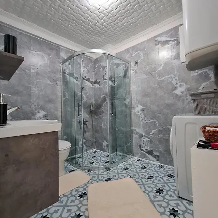 Lara's Apartment